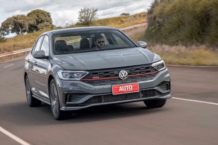 Volkswagen Jetta GLI 350 TSI (Foto: Marcos Camargo)