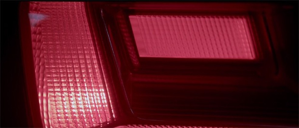 Volkswagen mostra lanterna do novo Gol em teaser (Foto: Reprodução) — Foto: Auto Esporte