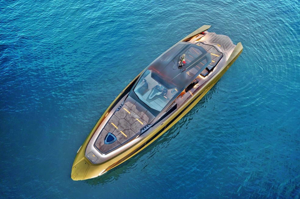 Iate da Lamborghini em parceria com o Italian Sea Group tem 19 metros de comprimento  — Foto: Divulgação 