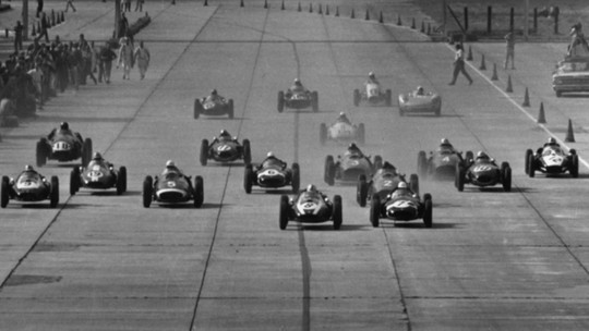 Fórmula 1 de 1959 teve campeão inédito e revolução nos carros Fórmula 1 de 1959 teve campeão inédito e revolução nos carros