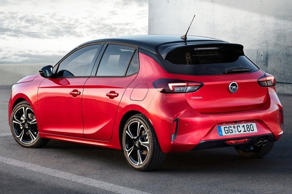 Na versão topo de linha o Corsa chega aos 130 cv (Foto: Divulgação) — Foto: Auto Esporte