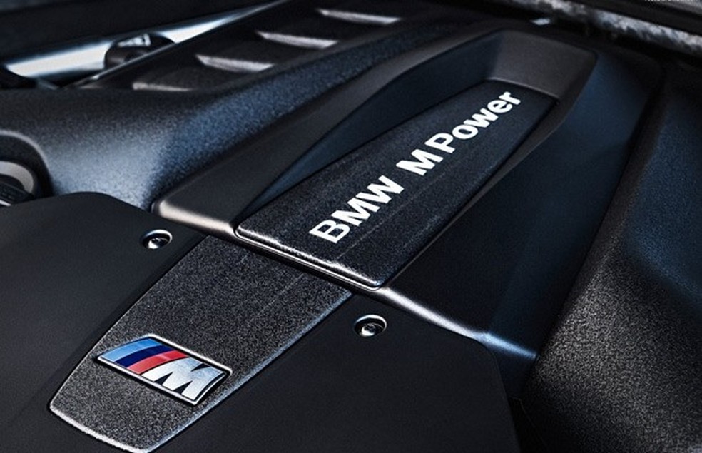 Capa do motor esconde um V8 4.4 biturbo (Foto: Divulgação) — Foto: Auto Esporte