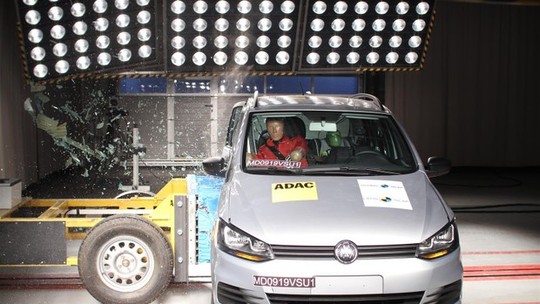 Volkswagen Fox e Spacefox conquistam só 3 estrelas em novo teste de segurança