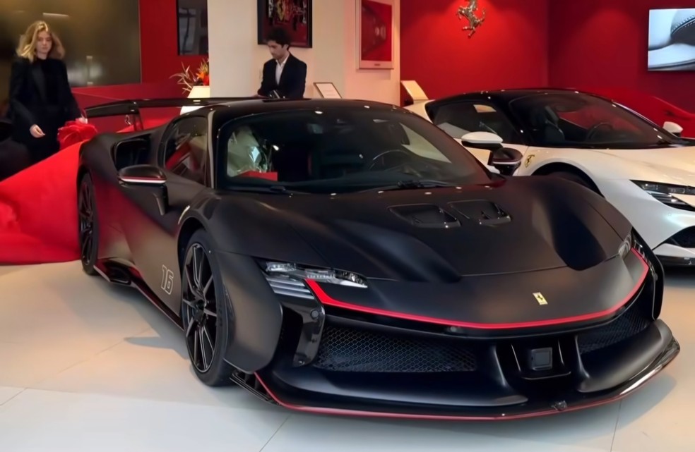 Ferrari SF90 XX Stradale tem apenas 799 unidades  — Foto: Reprodução/Instagram