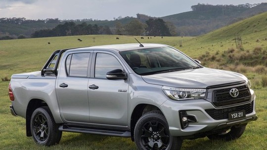 Prestes a mudar, Toyota Hilux só é encontrada na versão topo de linha