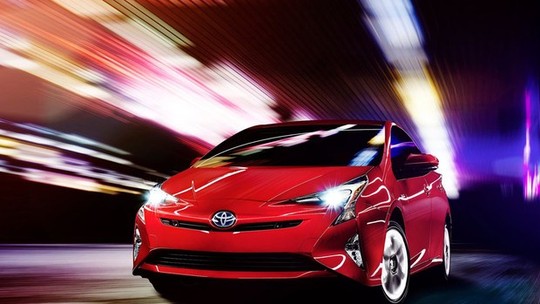 Toyota revela quarta geração do Prius e promete 10% mais economia de combustível