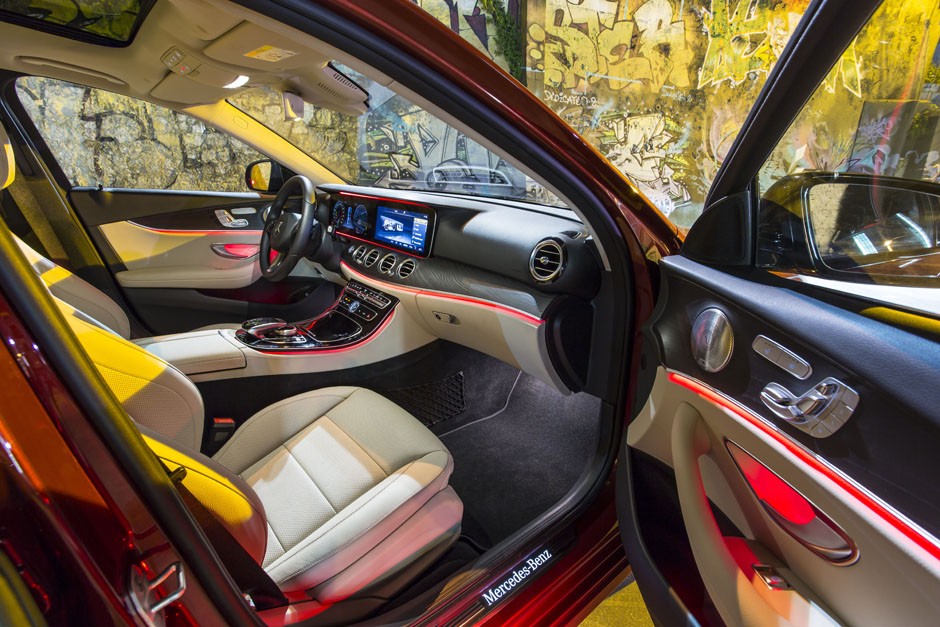 Mercedes-Benz E 300
