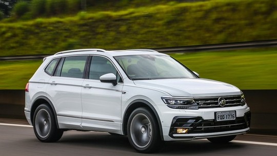 Teste: Volkswagen Tiguan Allspace R-Line põe pimenta nos passeios em família