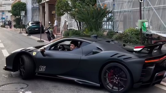 Vídeo: Leclerc recebe Ferrari de R$ 5 milhões que tem 1.030 cv 