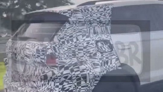 Flagra: novo Volkswagen Taos híbrido nacional surge disfarçado do antigo