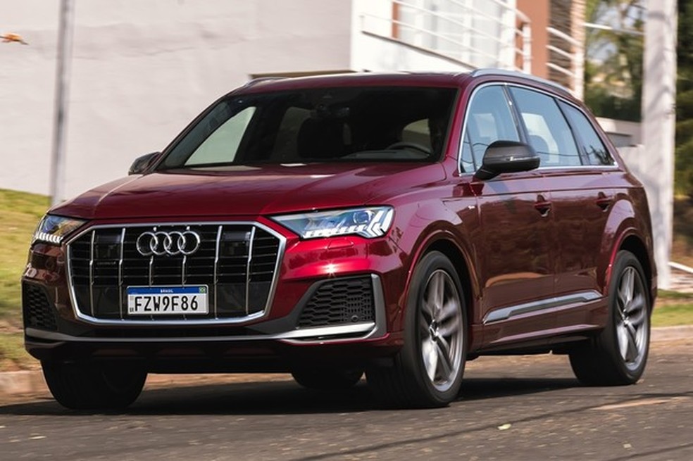 Audi Q7 recebeu o novo visual da família Q (Foto: Divulgação) — Foto: Auto Esporte