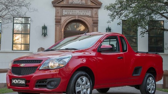 Chevrolet Montana 2015 ganha direção hidráulica de série