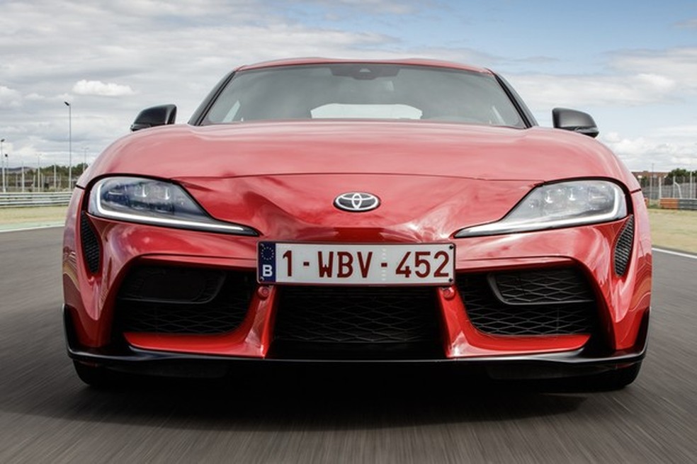 Frente do novo Supra entrega o parentesco com o antigo modelo (Foto: Divulgação) — Foto: Auto Esporte