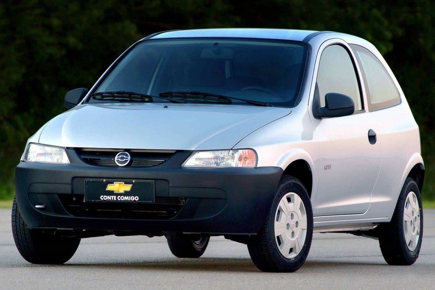 Chevrolet Celta 2000 Dianteiro Estático