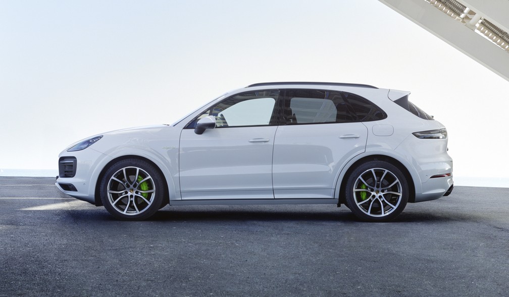 Porsche Cayenne E-Hybrid — Foto: Divulgação/Porsche