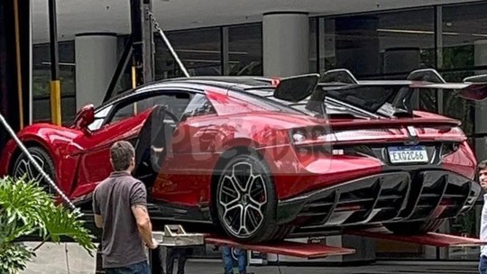 Flagra: BYD U9, elétrico de 1.324 cv que pula e gira sozinho, está no Brasil