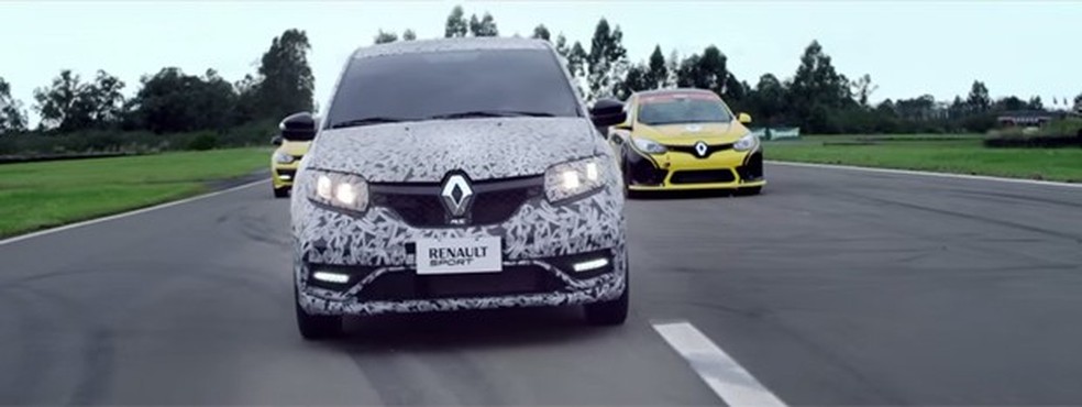 Renault revela novo teaser do Sandero RS (Foto: Reprodução / Youtube) — Foto: Auto Esporte