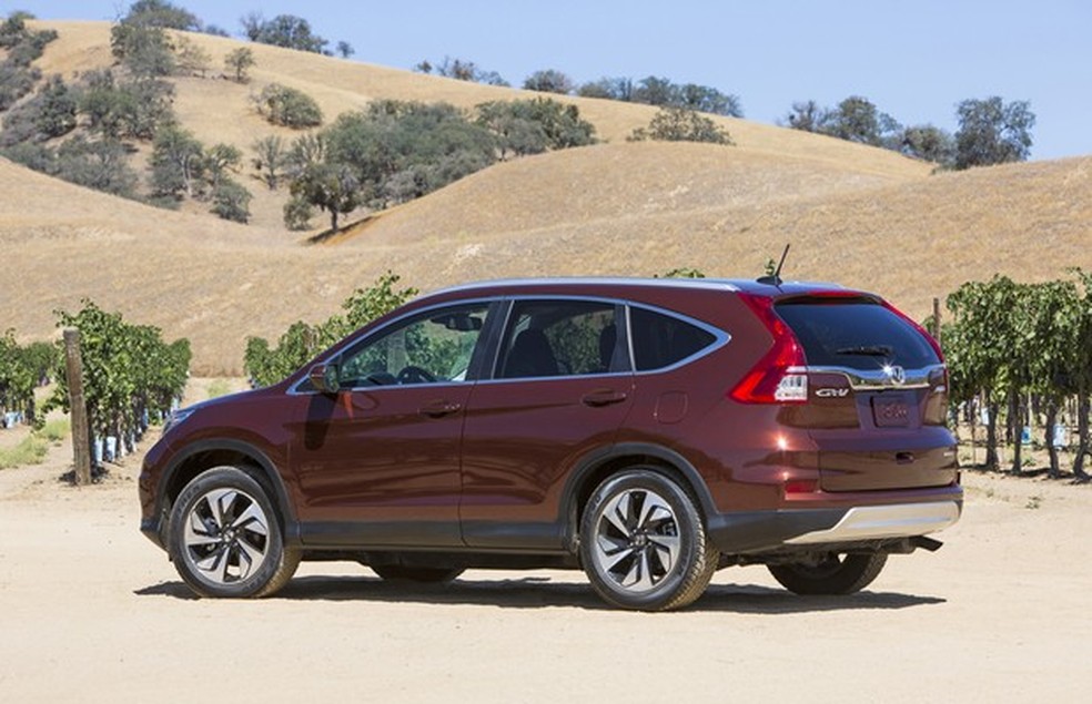 Honda CR-V 2015 (Foto: Divulgação) — Foto: Auto Esporte