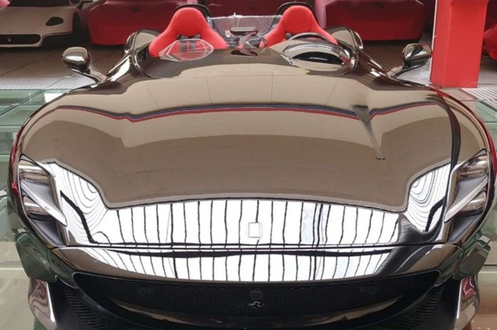 Ele postou seu presente de aniversário na conta do Instagram (Foto: Reprodução Instagram ) — Foto: Auto Esporte
