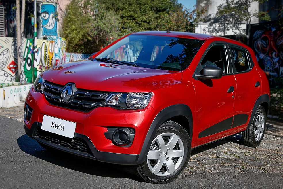 Renault Kwid Life é o segundo carro mais econômico do Brasil. Com gasolina, roda até 15,6 km/l na estrada — Foto: Divulgação