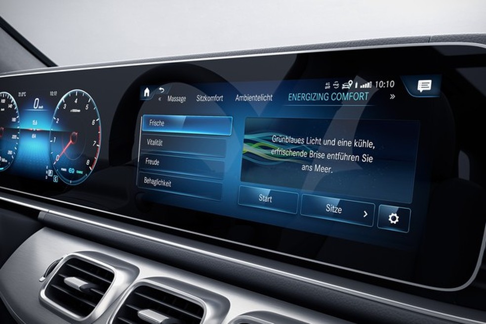 Mercedes GLE oferece exercícios de relaxamento e respiração ao motorista  (Foto: Divulgação) — Foto: Auto Esporte