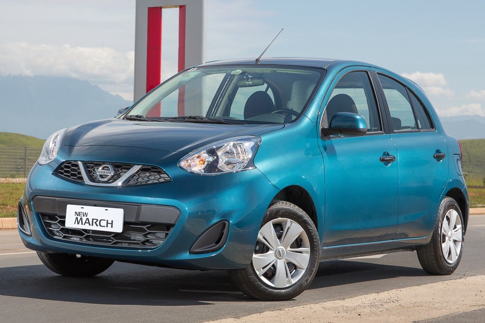 Nissan March S é versão de entrada, mas já vem bem completo — Foto: Nissan/Divulgação