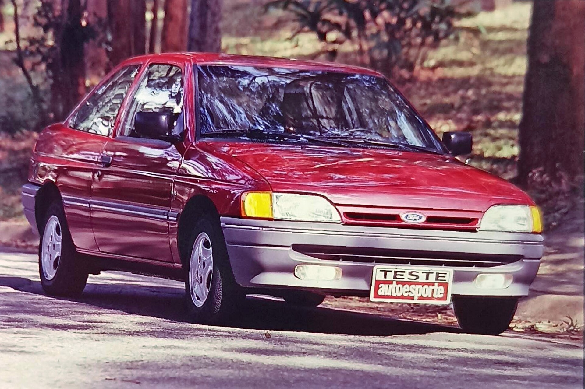 Teste: Ford Escort Ghia 1993 agradava em desempenho, mas não no consumo