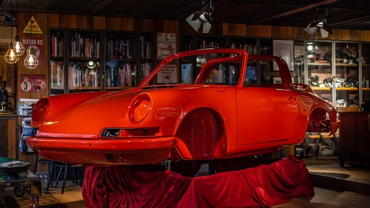 "Senhor Porsche" foi lenda nas pistas e deixou coleção de clássicos raríssimos da marca