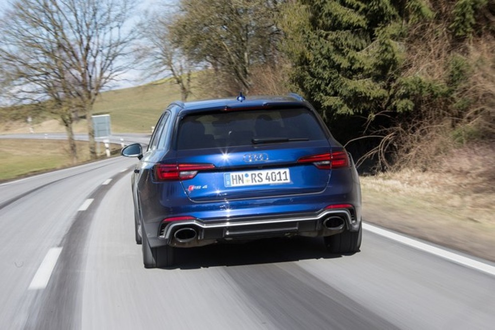 Audi RS4 Avant (Foto: Divulgação) — Foto: Auto Esporte