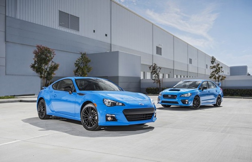 Subaru WRX STI e Subaru BRZ, da série HyperBlue (Foto: Divulgação) — Foto: Auto Esporte