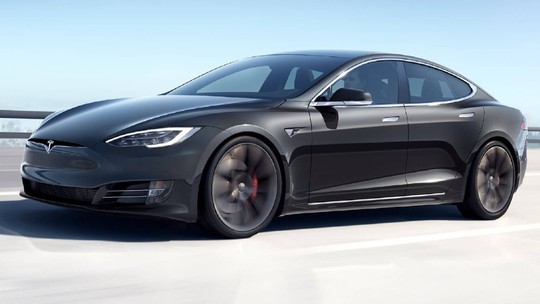Tesla terá baterias com maior eficiência e promessa de carros mais baratos (mas os investidores estão decepcionados) 