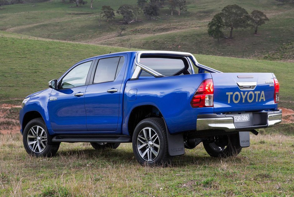Toyota Hilux 2016