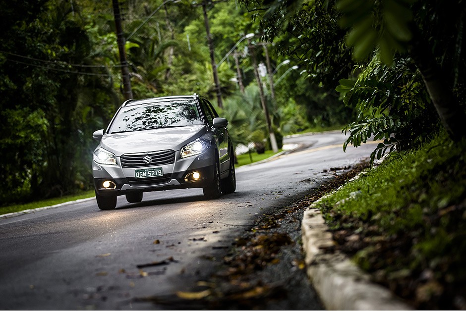 Suzuki S-Cross 2015