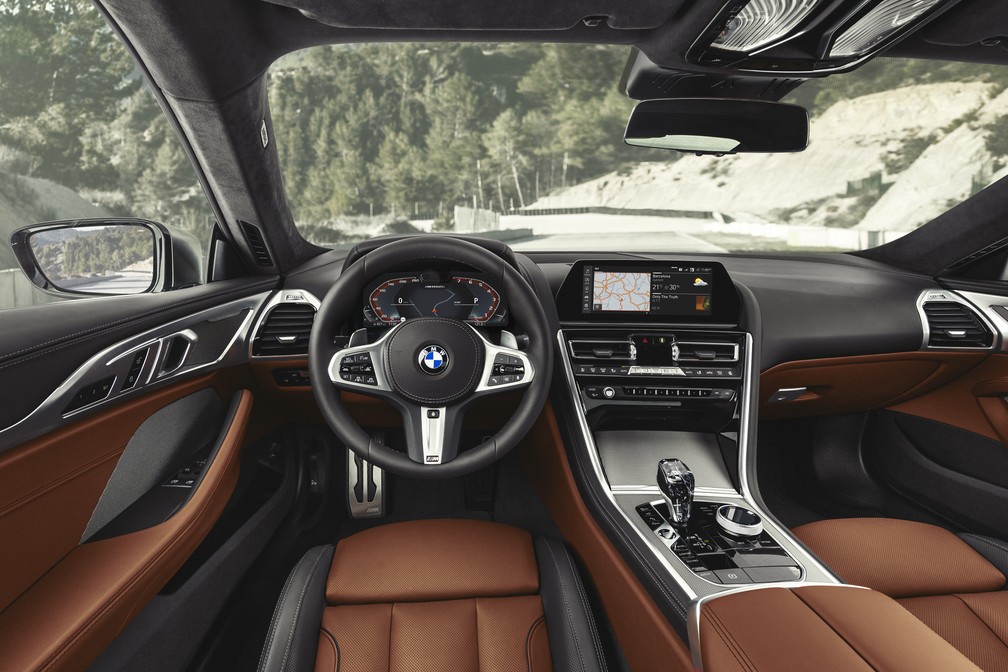 Interior do BMW Série 8 Coupe — Foto: Divulgação