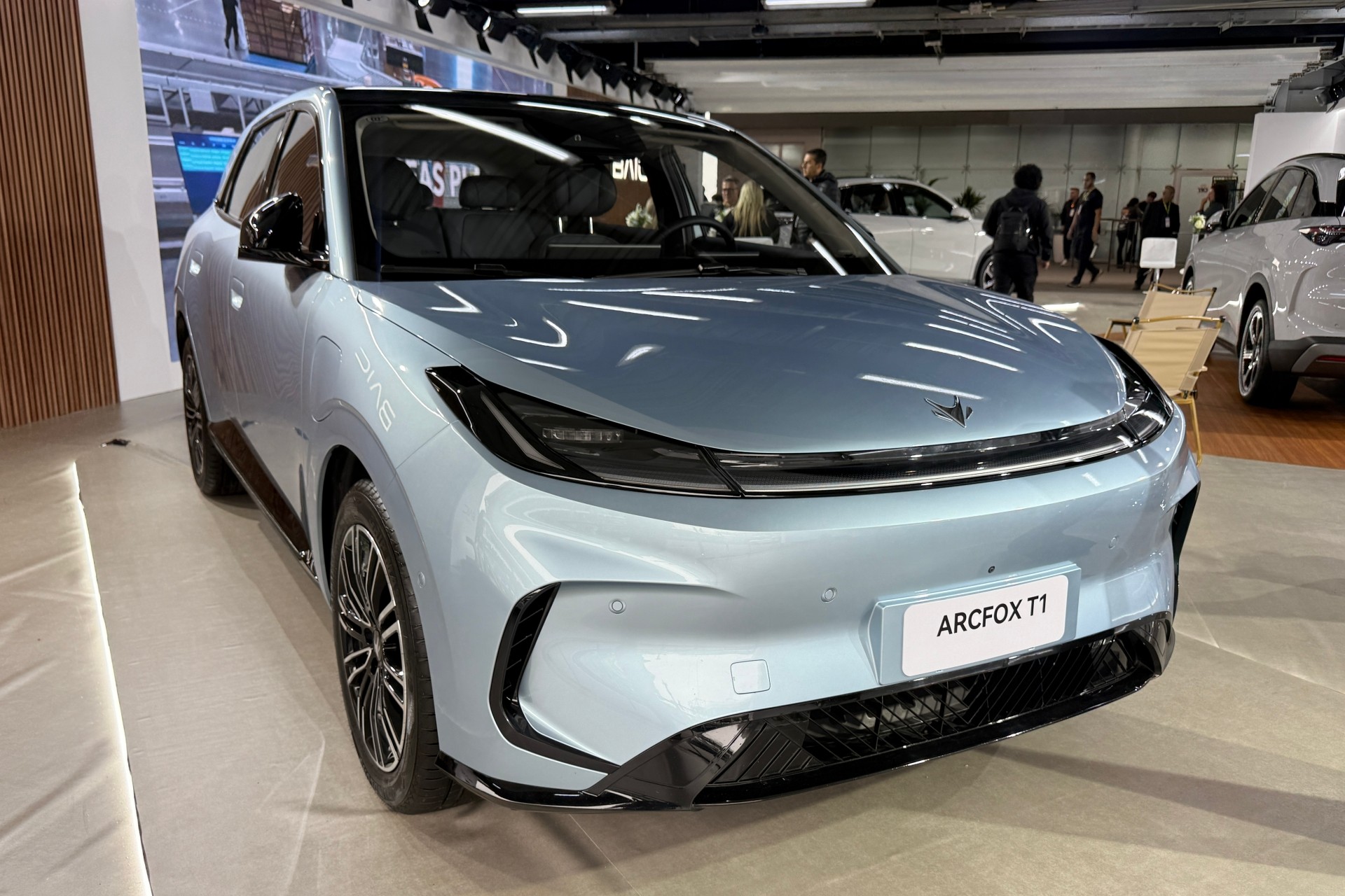 Exclusivo: Baic terá 6 carros híbridos e elétricos de até R$ 200 mil no Brasil
