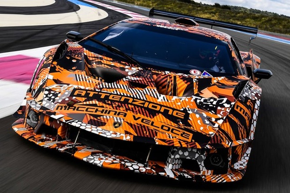Lamborghini SCV12 é homologado apenas para as pistas (Foto: Divulgação) — Foto: Auto Esporte