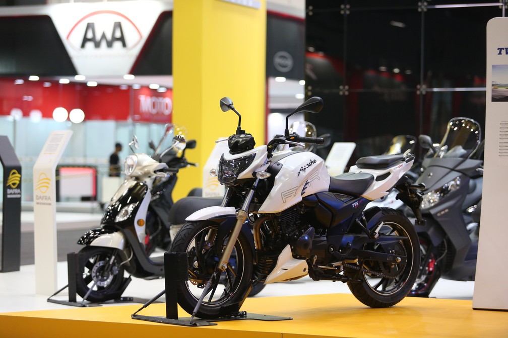 Dafra Apache RTR 200 no Salão Duas Rodas 2017 — Foto: Marcelo Brandt/G1