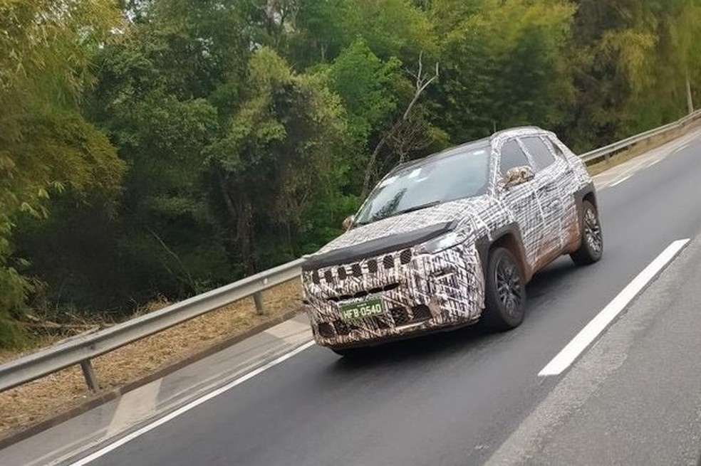 Novo Jeep Compass terá facelift e novo motor em 2021 (Foto: Peu Spellman) — Foto: Auto Esporte