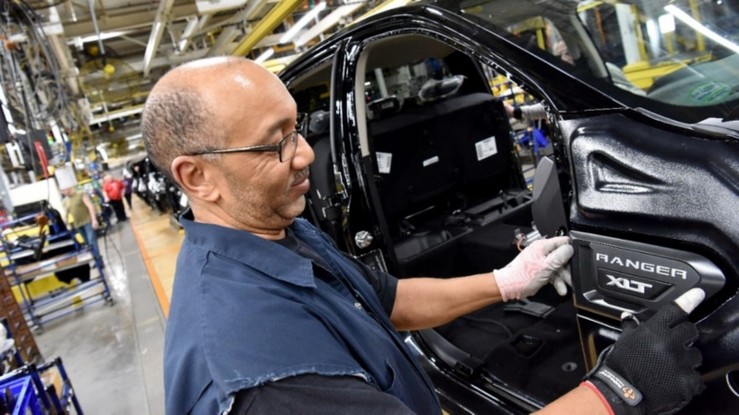 A Ford investirá US$ 750 milhões nos próximos três anos na fábrica da Ford em Wayne, Michigan