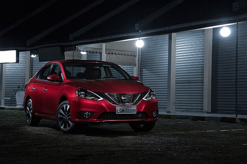 Nissan Sentra 2017 (Foto: Fabio Aro/Auto News Brasil) — Foto: Auto Esporte