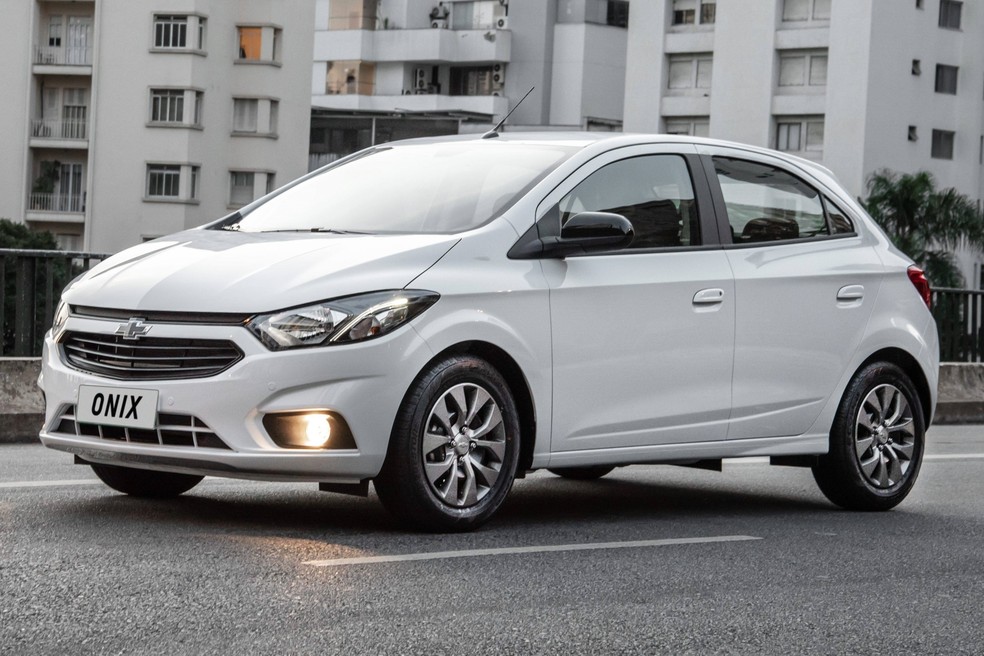 O Onix Joy tem desempenho equivalente ao de antigos carros 1.4 e 1.6 — Foto: Divulgação/Chevrolet