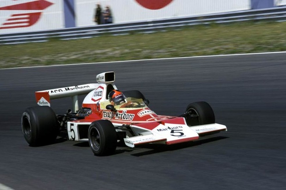 Emerson Fittipaldi foi o primeiro campeão da McLaren, em 1974 (Foto: Divulgação) — Foto: Auto Esporte