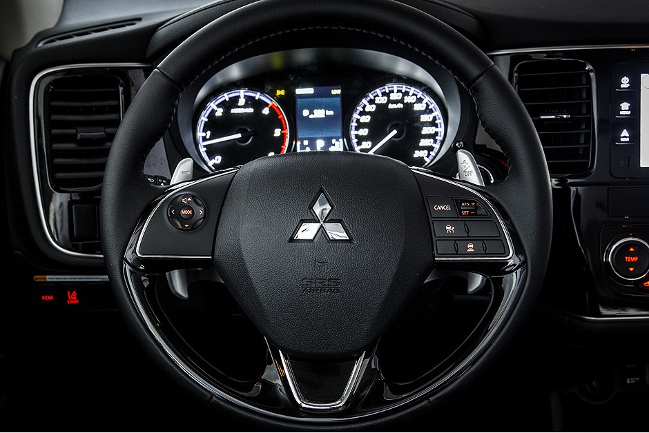 Novo Mitsubishi Outlander 2016