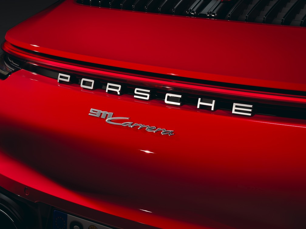 Porsche 911 Carrera — Foto: Divulgação