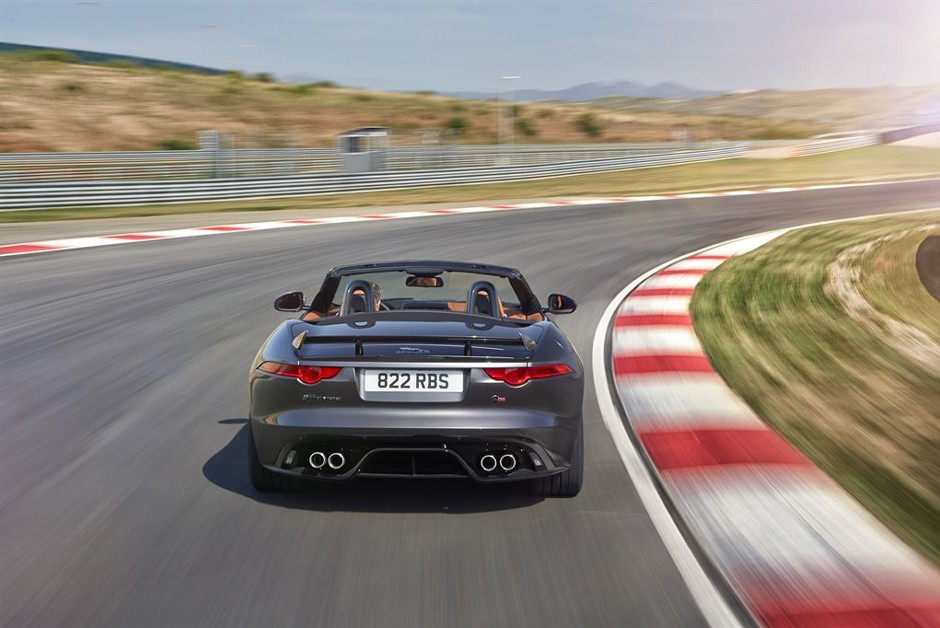 Jaguar F-Type SVR conversível