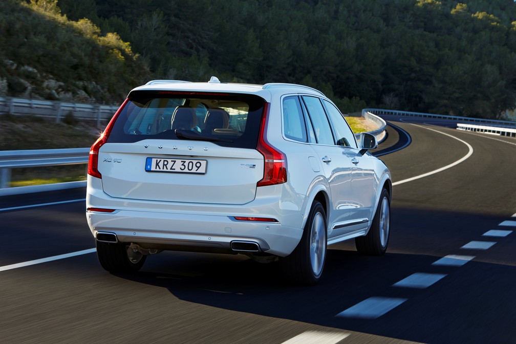 Volvo XC90 T8  — Foto: Divulgação