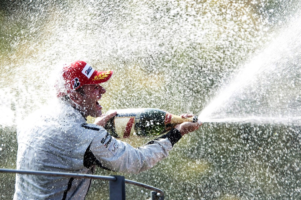 Rubens Barrichello foi o último brasileiro a vencer uma corrida de Fórmula 1 — Foto: Darren Heath/Getty Images