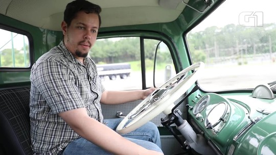 VÍDEO: como é dirigir um caminhão de 50 anos atrás