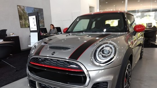 Mini Cooper reestilizado chega ao Brasil em junho a partir de R$ 120 mil