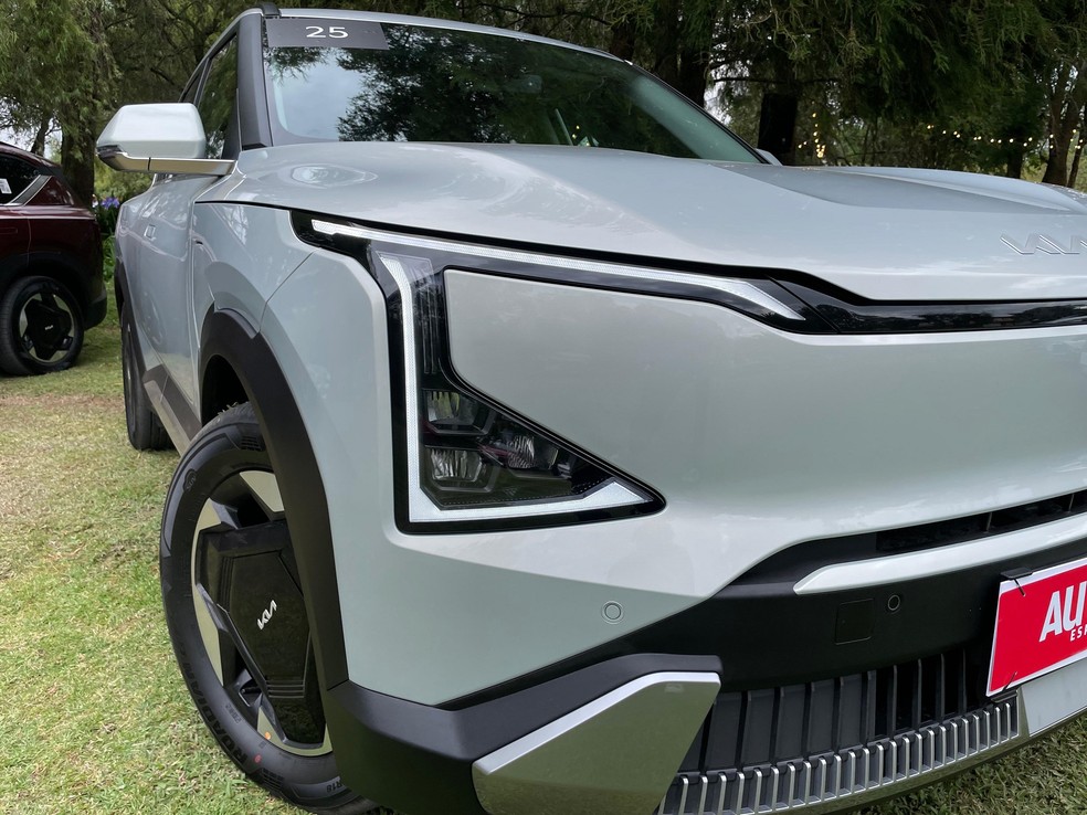 Kia EV5 traz bastante personalidade no desenho da carroceria — Foto: Cauê Lira/Auto News Brasil